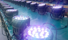 LED聚光燈/LED面光燈生產(chǎn)環(huán)境