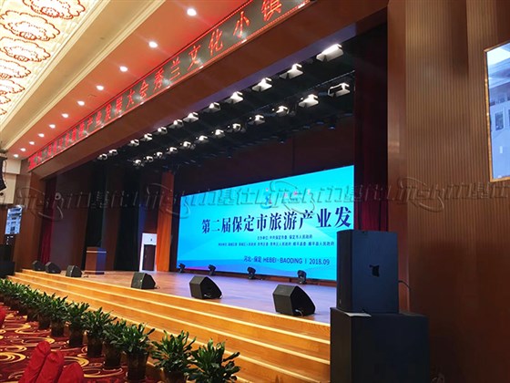 多功能廳舞臺(tái)燈光搭建